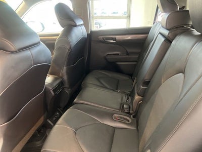 2021 Toyota Highlander Hybrid Limited