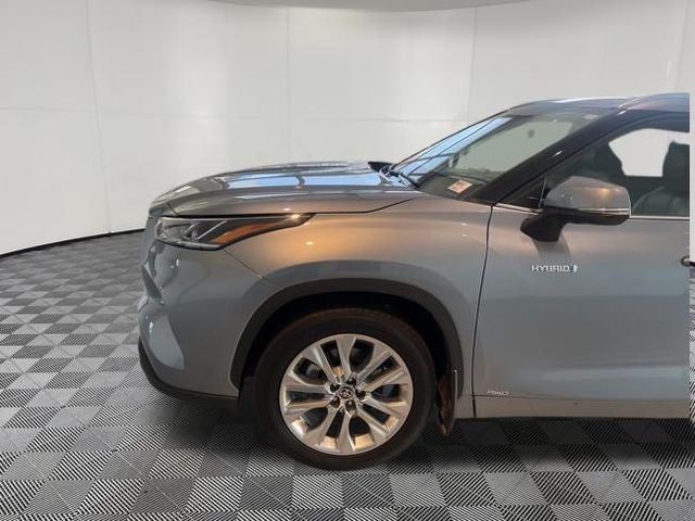 2021 Toyota Highlander Hybrid Limited