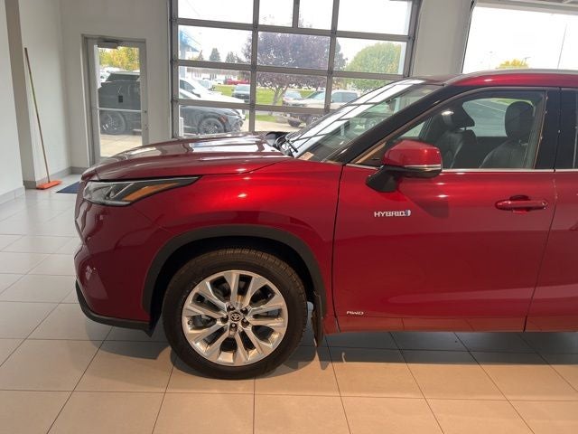 2021 Toyota Highlander Hybrid Limited