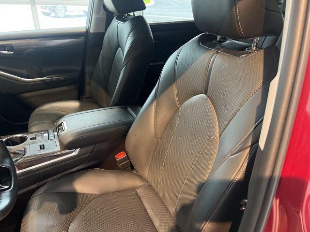 2021 Toyota Highlander Hybrid Limited