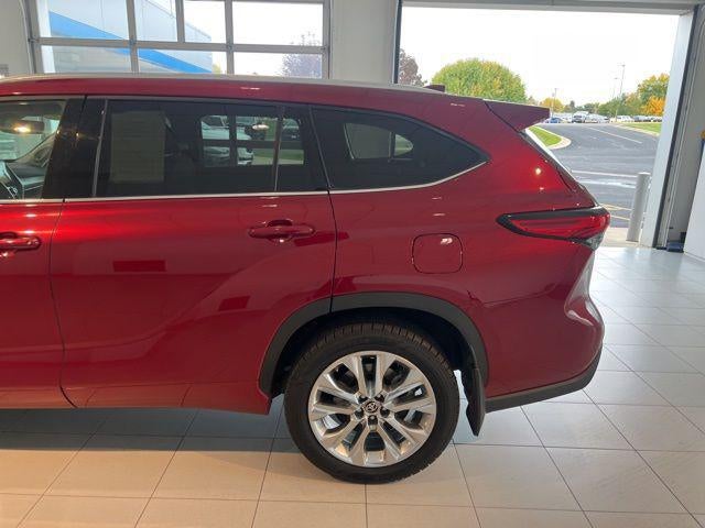 2021 Toyota Highlander Hybrid Limited