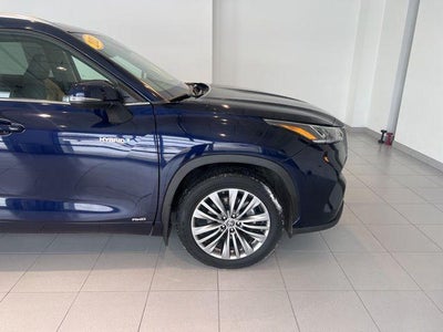 2021 Toyota Highlander Hybrid Platinum