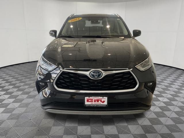 2021 Toyota Highlander Hybrid Platinum