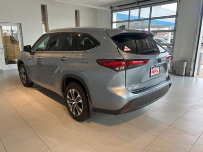 2021 Toyota Highlander Hybrid XLE