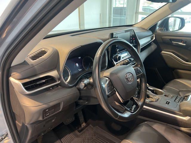 2021 Toyota Highlander Hybrid XLE