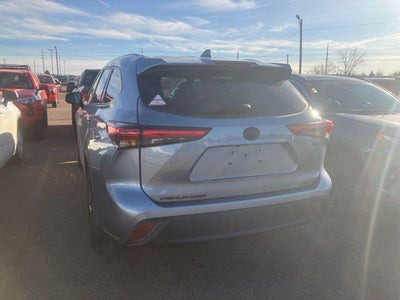 2021 Toyota Highlander Hybrid XLE