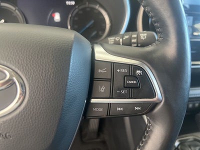 2020 Toyota Highlander Hybrid XLE