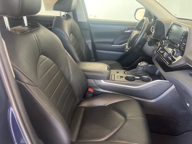 2020 Toyota Highlander Hybrid XLE