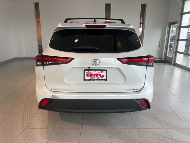 2023 Toyota Highlander LE