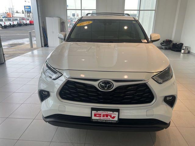 2023 Toyota Highlander LE