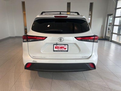 2023 Toyota Highlander LE