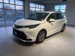2025 Toyota Sienna LE 8 Passenger