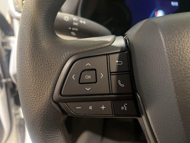 2025 Toyota Sienna LE 8 Passenger