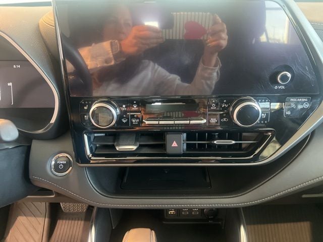 2023 Toyota Highlander Hybrid Limited