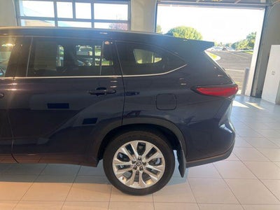 2023 Toyota Highlander Hybrid Limited