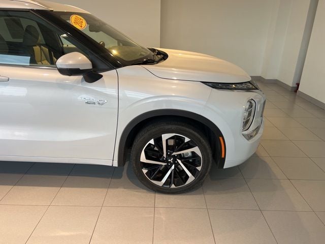 2024 Mitsubishi Outlander PHEV SEL