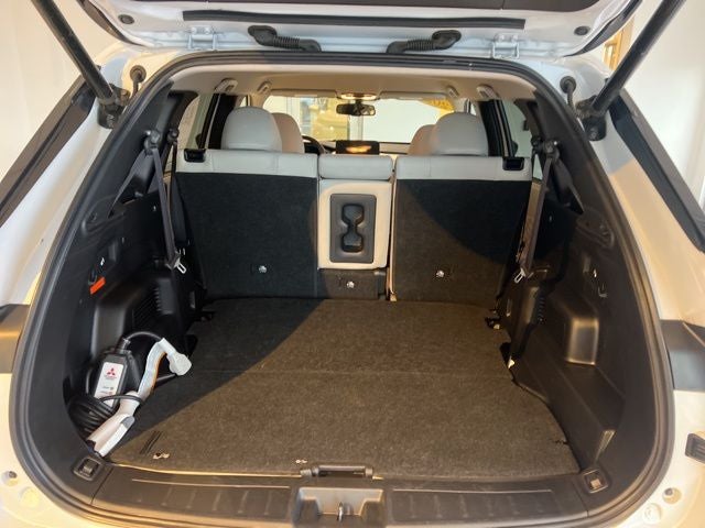 2024 Mitsubishi Outlander PHEV SEL
