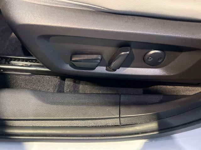 2024 Mitsubishi Outlander PHEV SEL