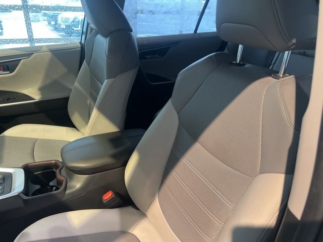 2021 Toyota RAV4 Limited