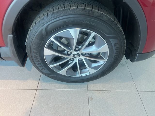 2018 Toyota RAV4 Hybrid XLE