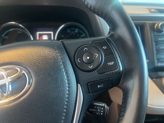 2018 Toyota RAV4 Hybrid XLE