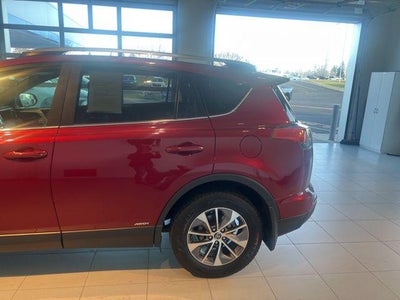 2018 Toyota RAV4 Hybrid XLE