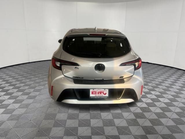 2023 Toyota Corolla Hatchback SE