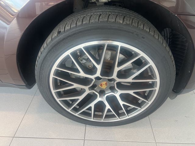 2021 Porsche Macan S