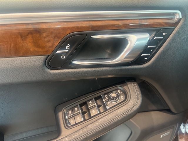 2021 Porsche Macan S