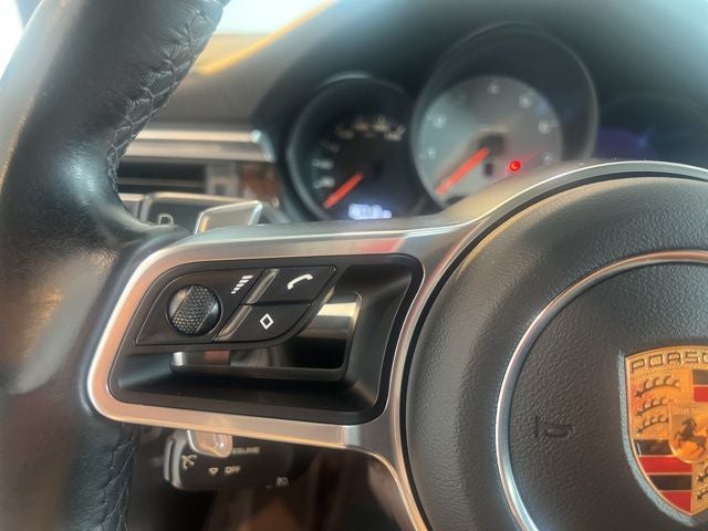 2021 Porsche Macan S