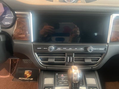2021 Porsche Macan S