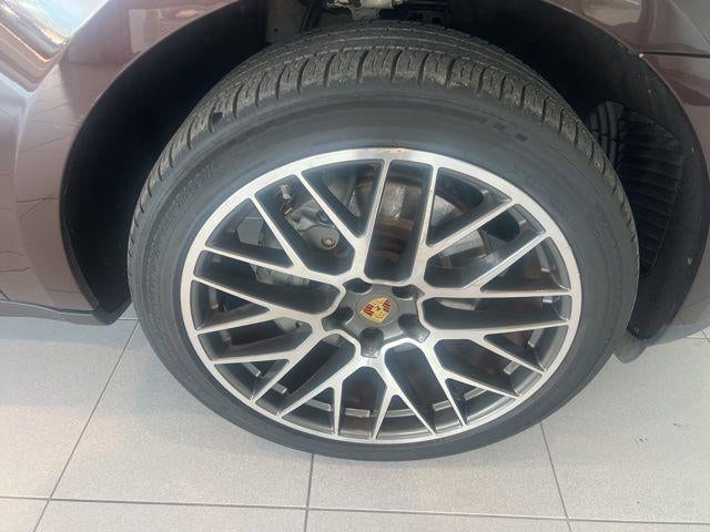 2021 Porsche Macan S