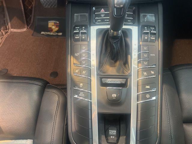 2021 Porsche Macan S