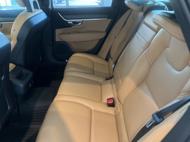 2018 Volvo V90 Cross Country T6 AWD