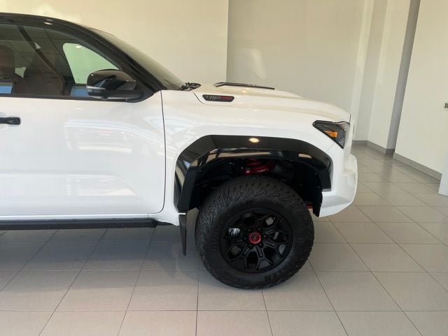 2026 Toyota Tacoma i-FORCE MAX Tacoma TRD Pro