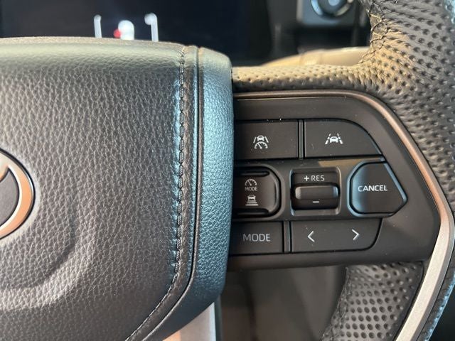 2026 Toyota Tacoma i-FORCE MAX Tacoma Trailhunter