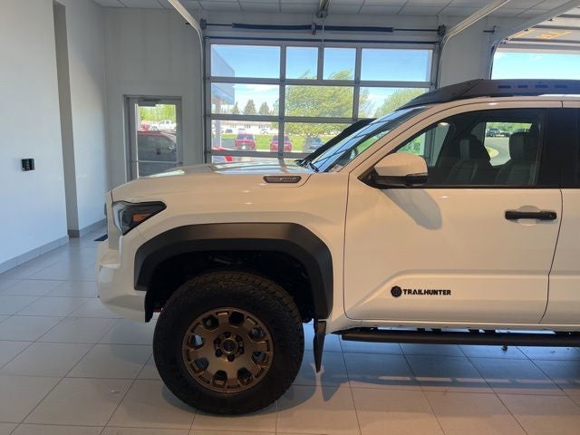 2026 Toyota Tacoma i-FORCE MAX Tacoma Trailhunter