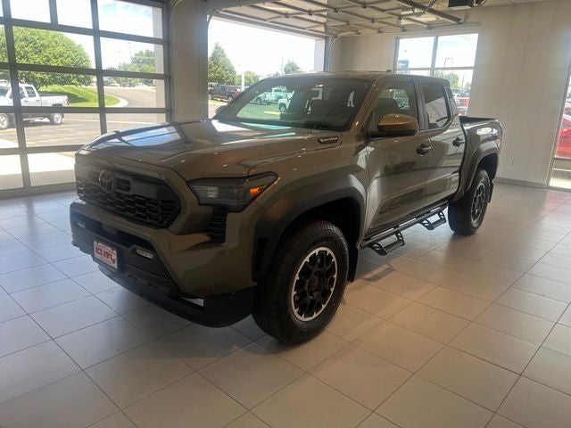 2026 Toyota Tacoma i-FORCE MAX Tacoma TRD Off-Road