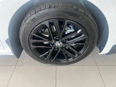 2026 Toyota Camry SE AWD
