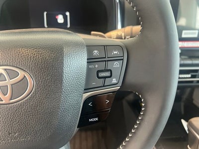 2026 Toyota Camry SE AWD