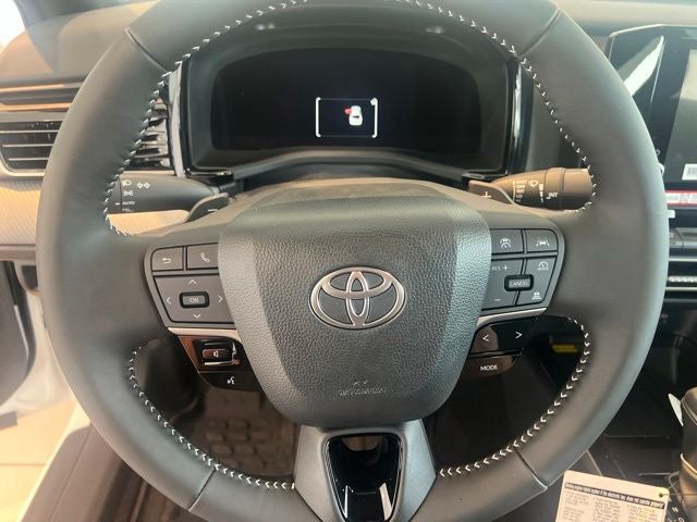 2026 Toyota Camry SE AWD