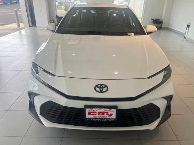 2026 Toyota Camry SE AWD