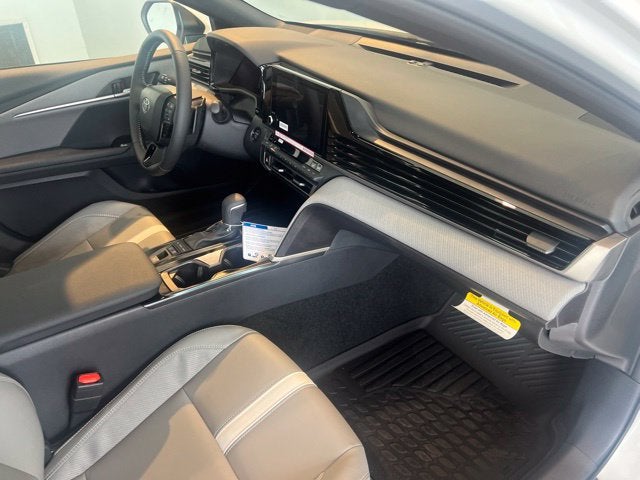 2026 Toyota Camry SE AWD