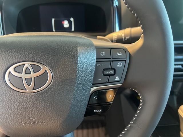 2026 Toyota Camry SE AWD