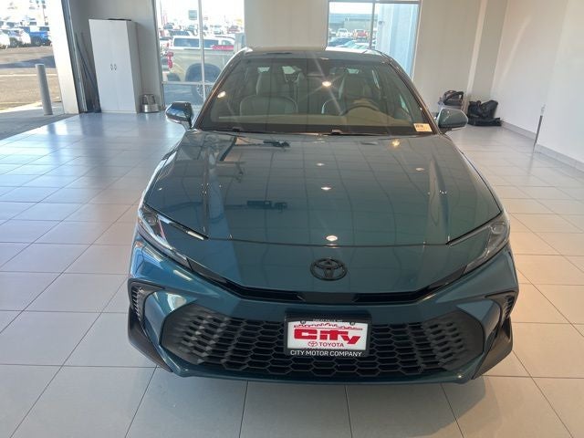 2026 Toyota Camry SE AWD