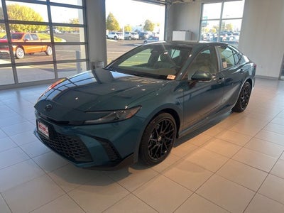 2026 Toyota Camry SE AWD