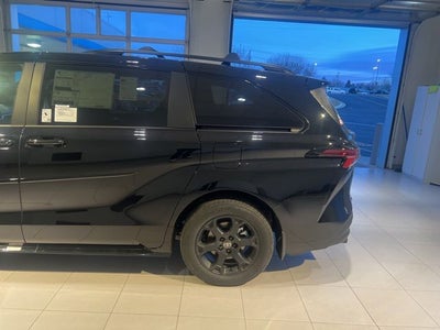2026 Toyota Sienna Woodland Edition