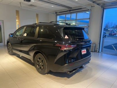 2026 Toyota Sienna Woodland Edition