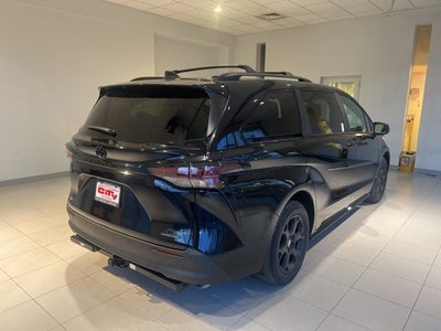 2026 Toyota Sienna Woodland Edition