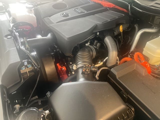 2025 Toyota Tundra i-FORCE MAX Tundra Platinum